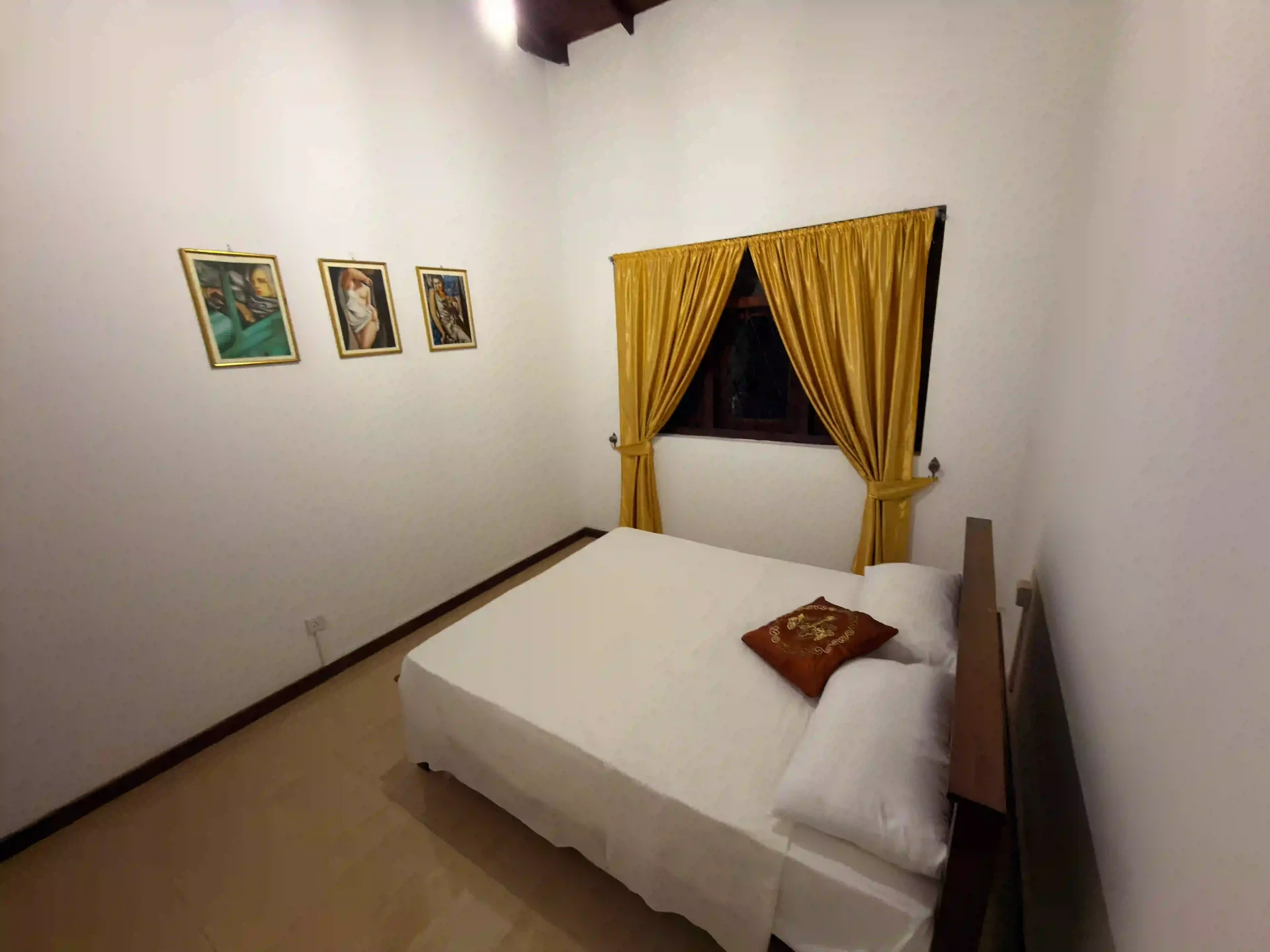 Apartment 01 - Double Bedroom 3